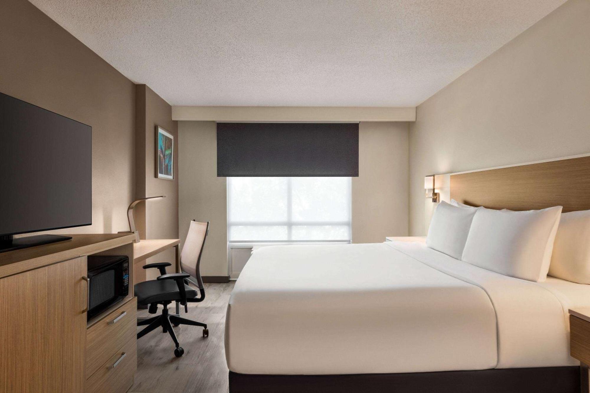 Wyndham Garden Duluth Otel Dış mekan fotoğraf